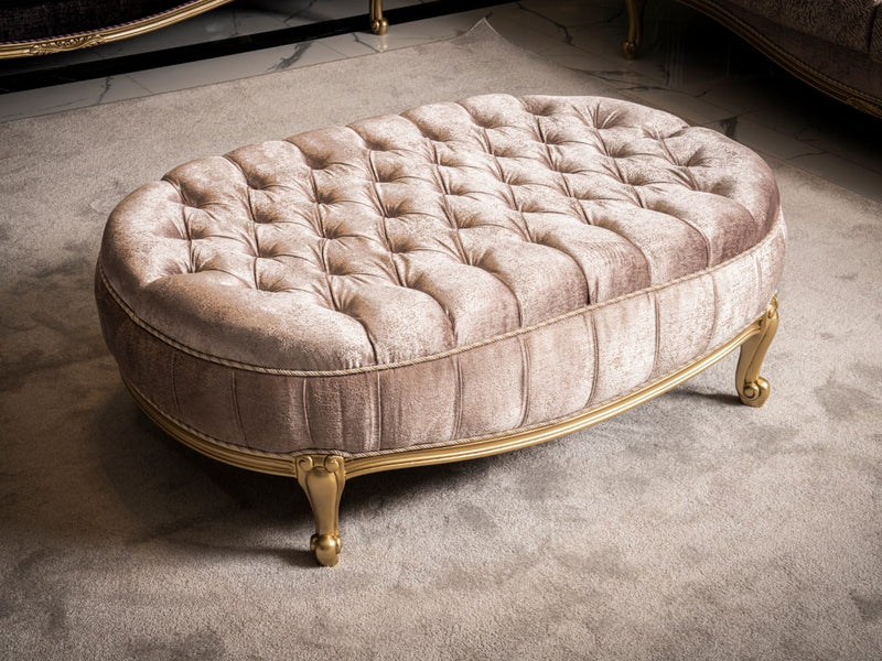 Verona Class Traditional Living Room Set