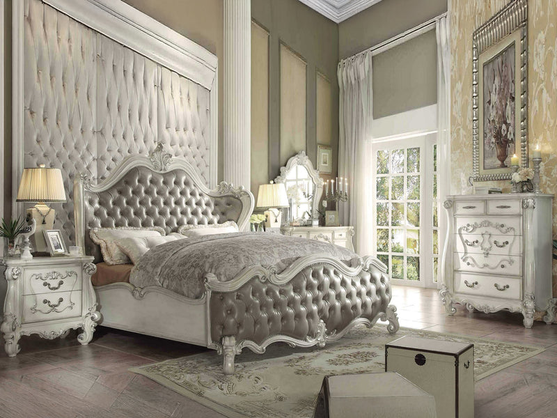 Versailles Tufted Bedroom Set