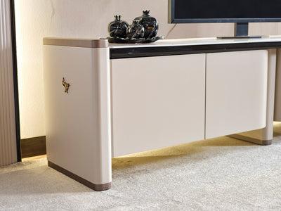 Voyance TV Stand
