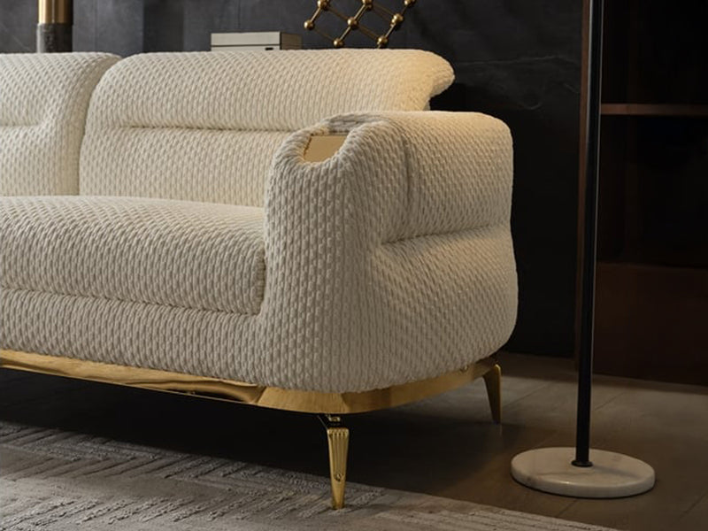 Zoe 71" Wide Loveseat